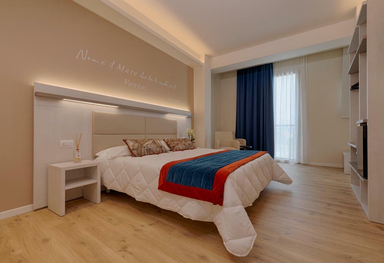 Roma Hotel Castiglione della Pescaia Εξωτερικό φωτογραφία